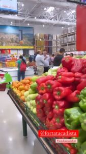 campanha fortatac foto de uma bancada com hortaliças