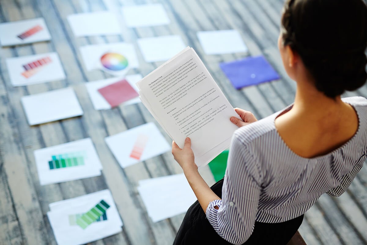 An&aacute;lise das melhores pr&aacute;ticas na gamifica&ccedil;&atilde;o: Transpar&ecirc;ncia, equil&iacute;brio e respeito m&uacute;tuo no desenvolvimento pessoal e trabalho em equipe. Fonte: @Freepik